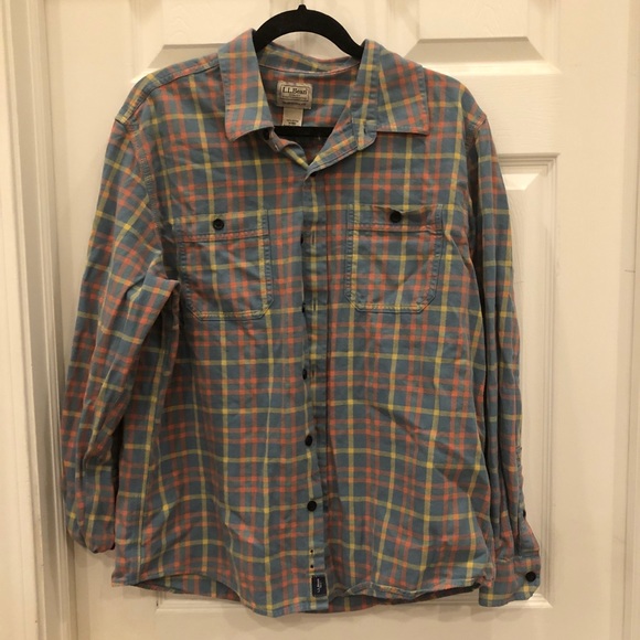 Spring shirt - Picture 2 of 4